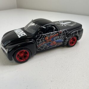 Spiderman 2000 Chevrolet SSR Truck Model Car Scale 1/25 Marvel Maisto Black